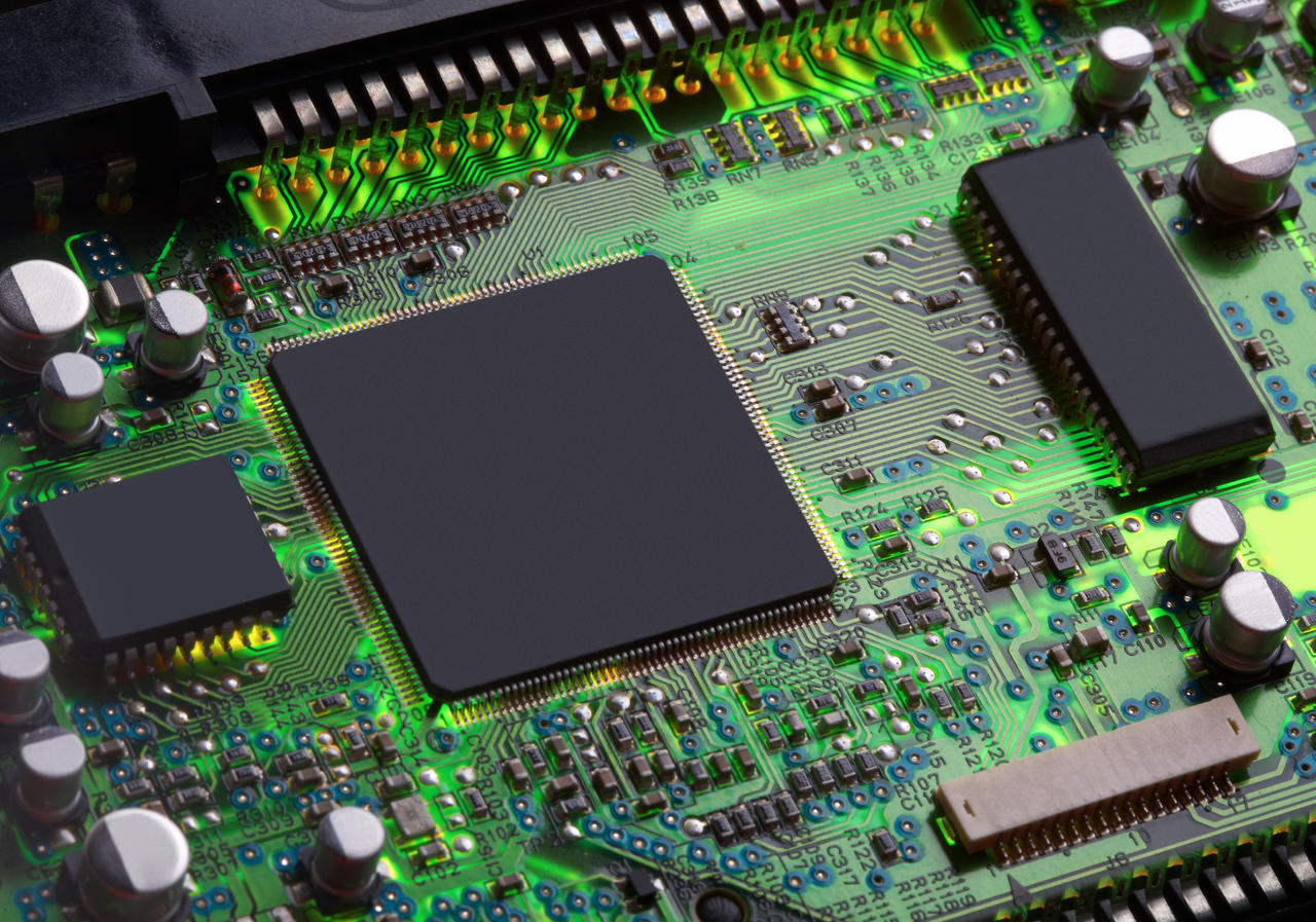 回收博通以太網(wǎng)IC，安森美IGBT模塊，賽靈思FPGA芯片，Microchip傳感器
