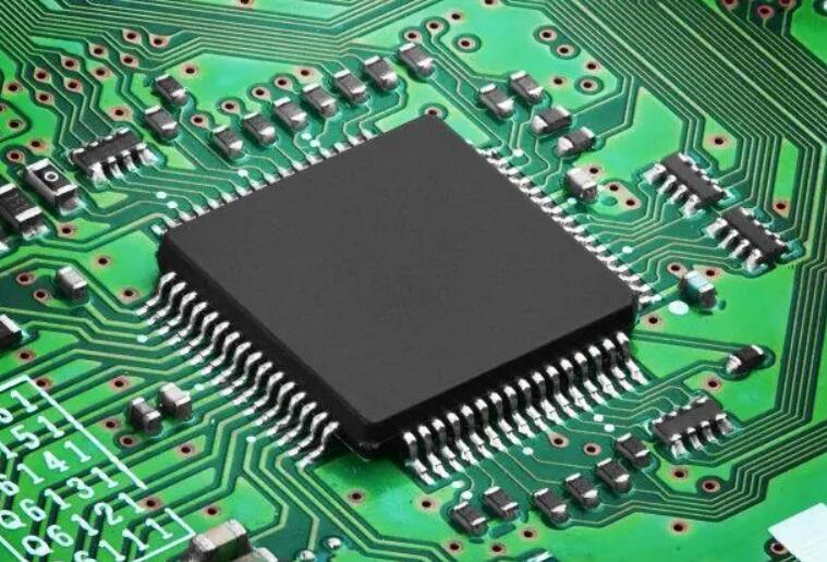 回收存儲器、傳感器、微控制器、收發(fā)器，新能源IC，5G 芯片